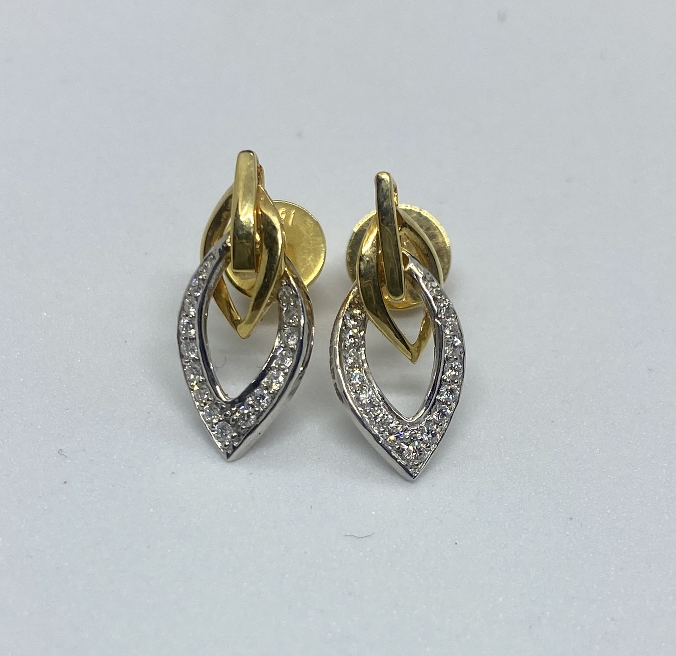 Tulip Earrings