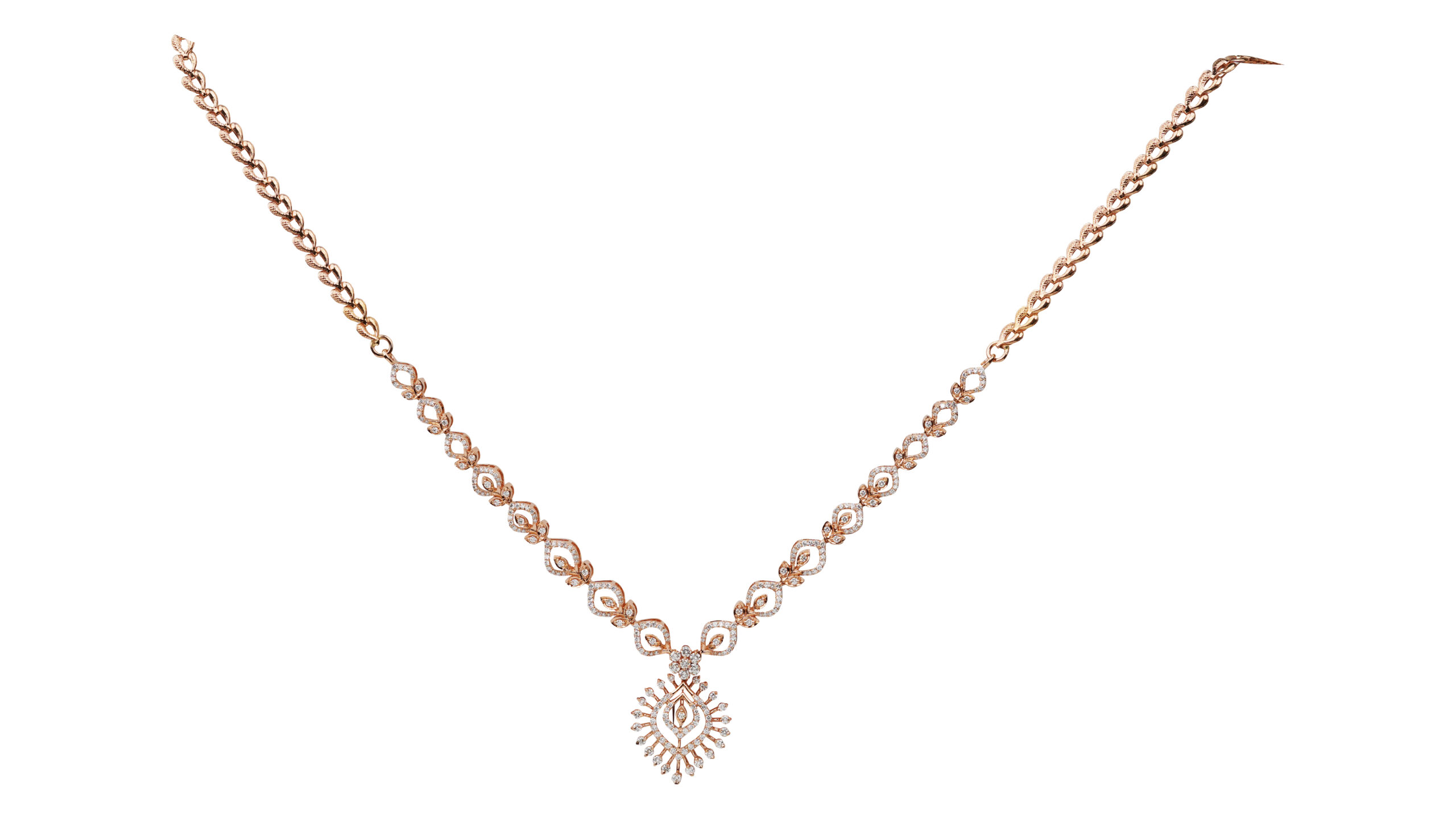 Elara Petal Necklace