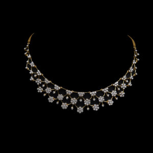 floral drape necklace